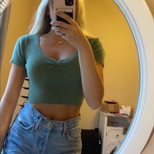 L.A. Hearts green, sweater-like cropped top